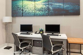 Wyndham Garden Fort Wayne