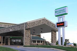 Wyndham Garden Fort Wayne