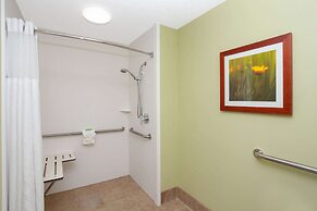 Wyndham Garden Fort Wayne