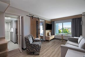 Sheraton Suites Columbus Worthington