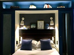 Neuville Arc de Triomphe