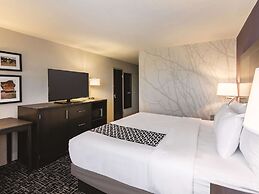 La Quinta Inn & Suites by Wyndham Colorado Springs North