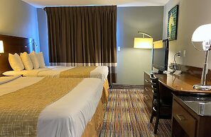 Travelodge by Wyndham Bloomington