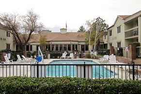 Quality Inn & Suites Albuquerque Downtown - University