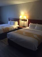 Quality Inn & Suites Albuquerque Downtown - University