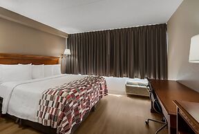 Red Roof Inn & Suites Newark - University