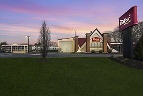 Red Roof Inn & Suites Newark - University
