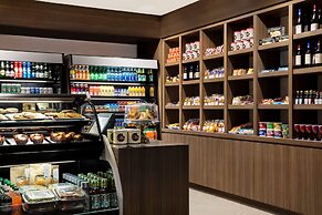 DoubleTree by Hilton Hotel Miami Airport & Convention Center