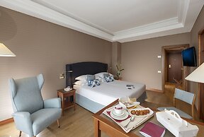 Royal Continental Hotel Naples