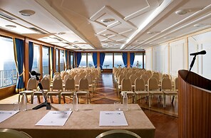 Royal Continental Hotel Naples