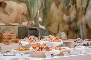 Royal Continental Hotel Naples