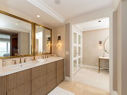 Eau Palm Beach Resort & Spa