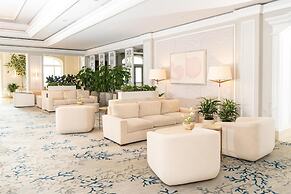 Eau Palm Beach Resort & Spa