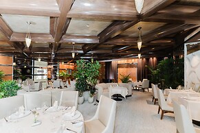 Eau Palm Beach Resort & Spa