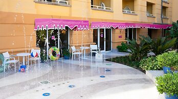 Eau Palm Beach Resort & Spa