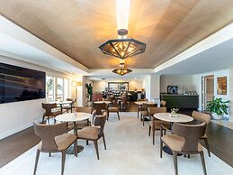 Eau Palm Beach Resort & Spa