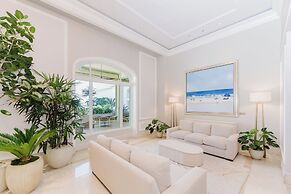 Eau Resort & Spa
