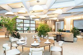 Eau Resort & Spa
