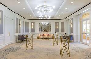 Eau Palm Beach Resort & Spa