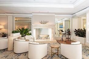 Eau Palm Beach Resort & Spa