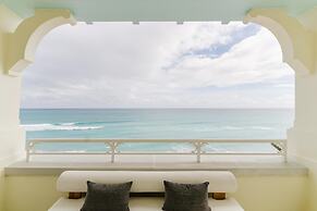 Eau Palm Beach Resort & Spa