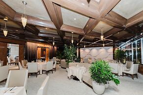 Eau Palm Beach Resort & Spa