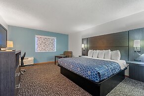 Chicago Club Inn & Suites