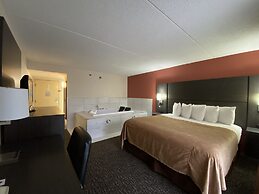 Chicago Club Inn & Suites