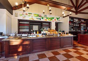 B&B HOTEL Blois Nord Vallee Maillard
