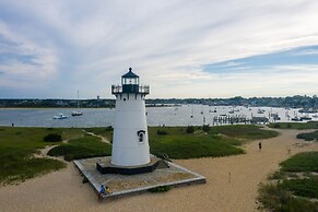 Harbor View Hotel