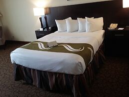 Quality Inn & Suites Escanaba North