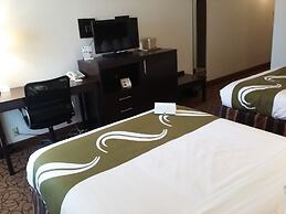 Quality Inn & Suites Escanaba North