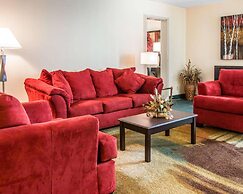 Quality Inn & Suites Escanaba North