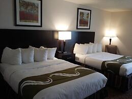 Quality Inn & Suites Escanaba North