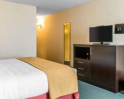 Quality Inn & Suites Escanaba North