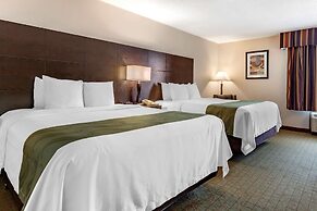 Quality Inn & Suites Escanaba North