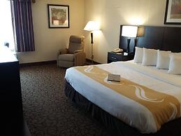 Quality Inn & Suites Escanaba North