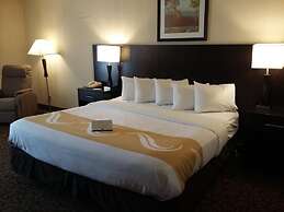 Quality Inn & Suites Escanaba North