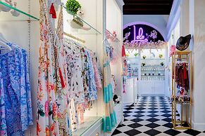 Grand Galvez Resort, Autograph Collection