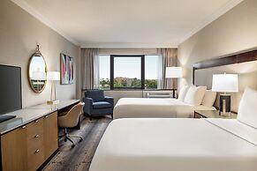 Crowne Plaza Edison by IHG