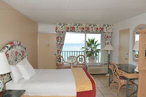 Days Inn by Wyndham Panama City Beach/Ocean Front