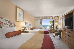 Days Inn by Wyndham Panama City Beach/Ocean Front
