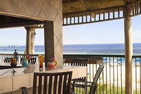 Days Inn by Wyndham Panama City Beach/Ocean Front