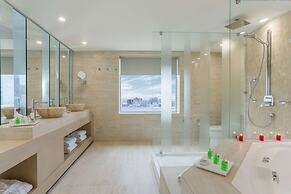 NH Collection Plaza Santiago