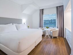 NH Collection Plaza Santiago