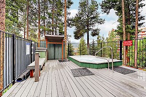 Pine Ridge Condominiums