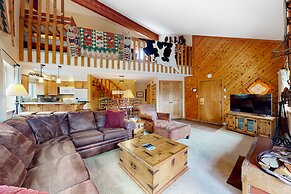 Pine Ridge Condominiums