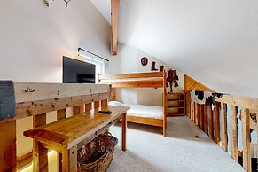 Pine Ridge Condominiums