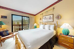 Pine Ridge Condominiums