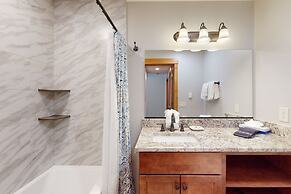 Pine Ridge Condominiums